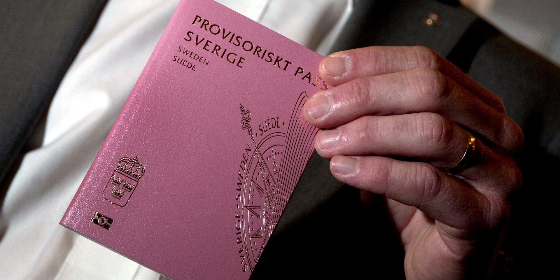 Kötiderna för att få pass är långa. En nödlösning är ett provisoriskt pass. Arkivbild.