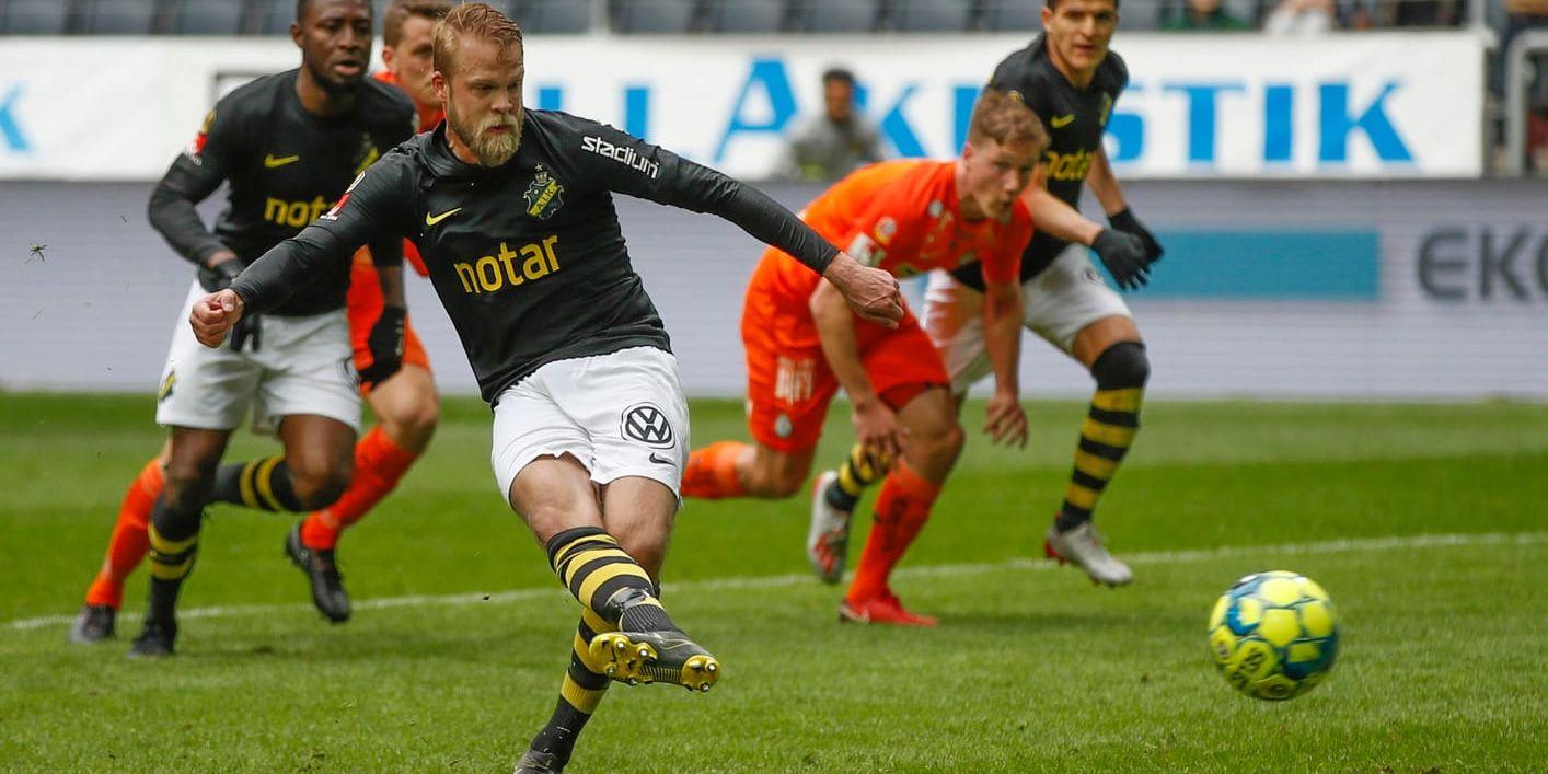 Daniel Sundgren lämnar AIK för spel i grekiska ligan. Arkivbild.