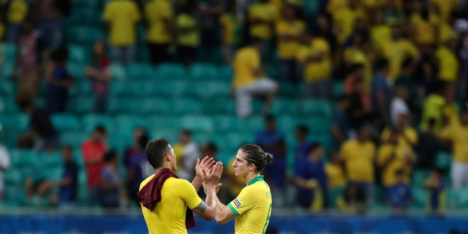 Besvikna brasilianska spelare i Salvador.