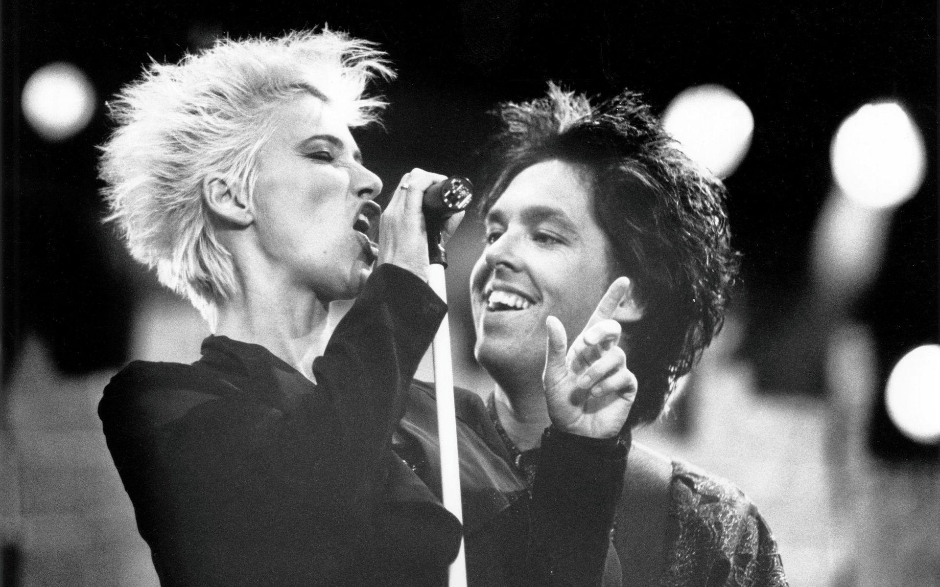 Den svenska popgruppen Roxette med Marie Fredriksson och Per Gessle uppträder i Folkets park i Ljusdal 12:e juli 1989 i samband med Sverigeturnén &quot;Look Sharp Live! Tour&quot;.