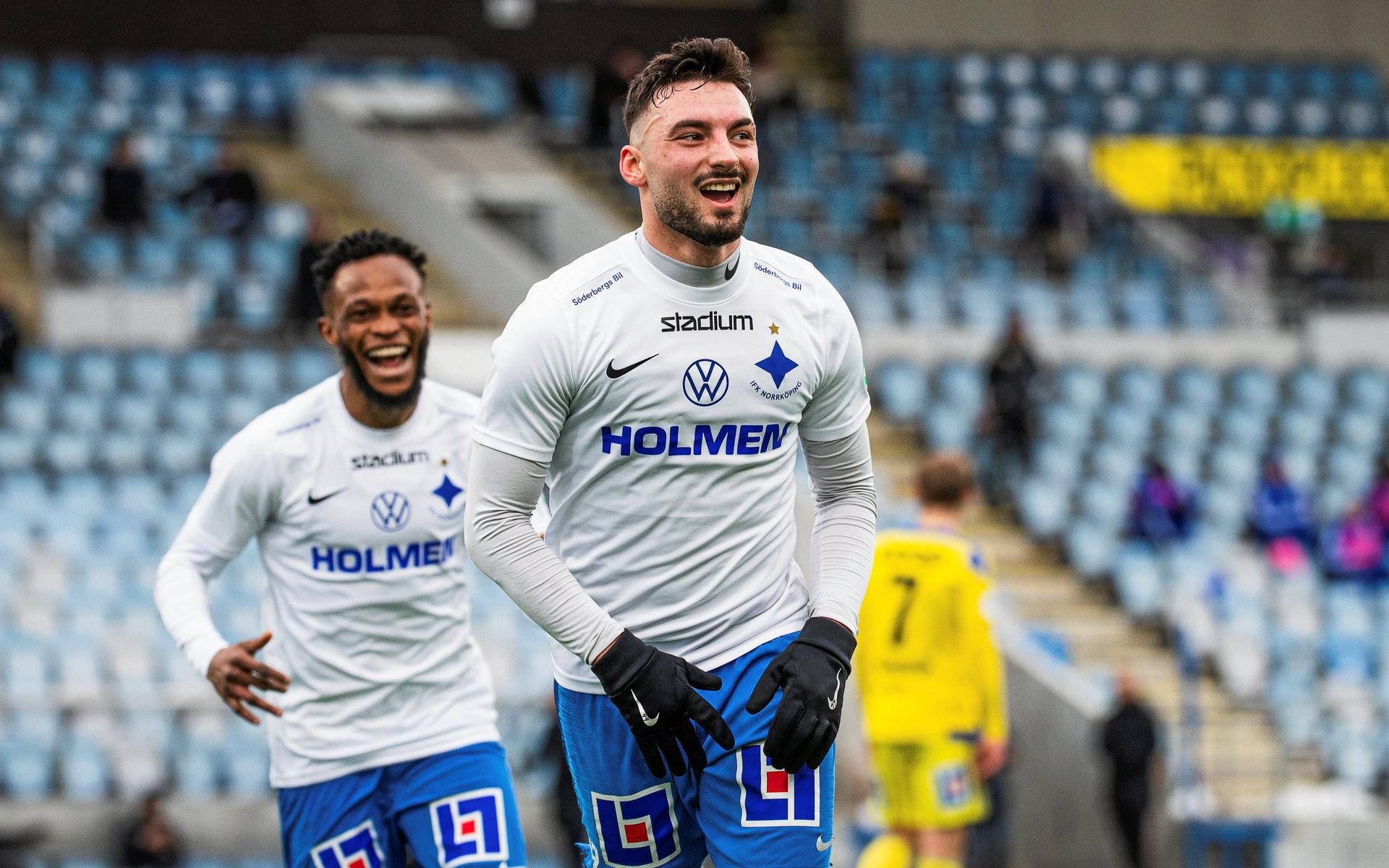 Sead Haksabanovic blev kvar i IFK Norrköping efter en turbulent vinter där han öppet berättade att han ville flytta vidare. På söndag ställs den HBK-fostrade stjärnan mot sin moderklubb.