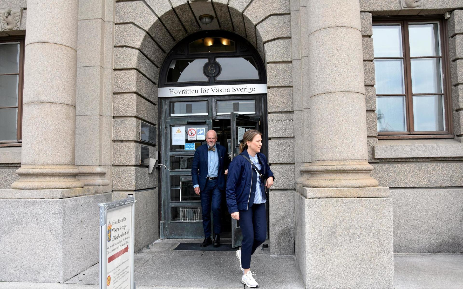 Efter att ha avslutat målet i hovrätten får nu åklagarna Sofia Corin och Klas Lundgren vänta längre än normalt på en dom.