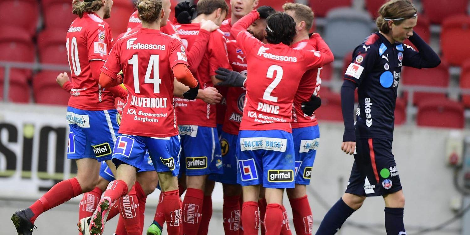Öster hämtade upp 1–4 till 4–4 mot Helsingborg.