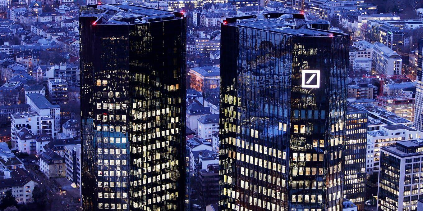 Deutsche Bank-tornen präglar skyline i Frankfurt. Arkivbild.