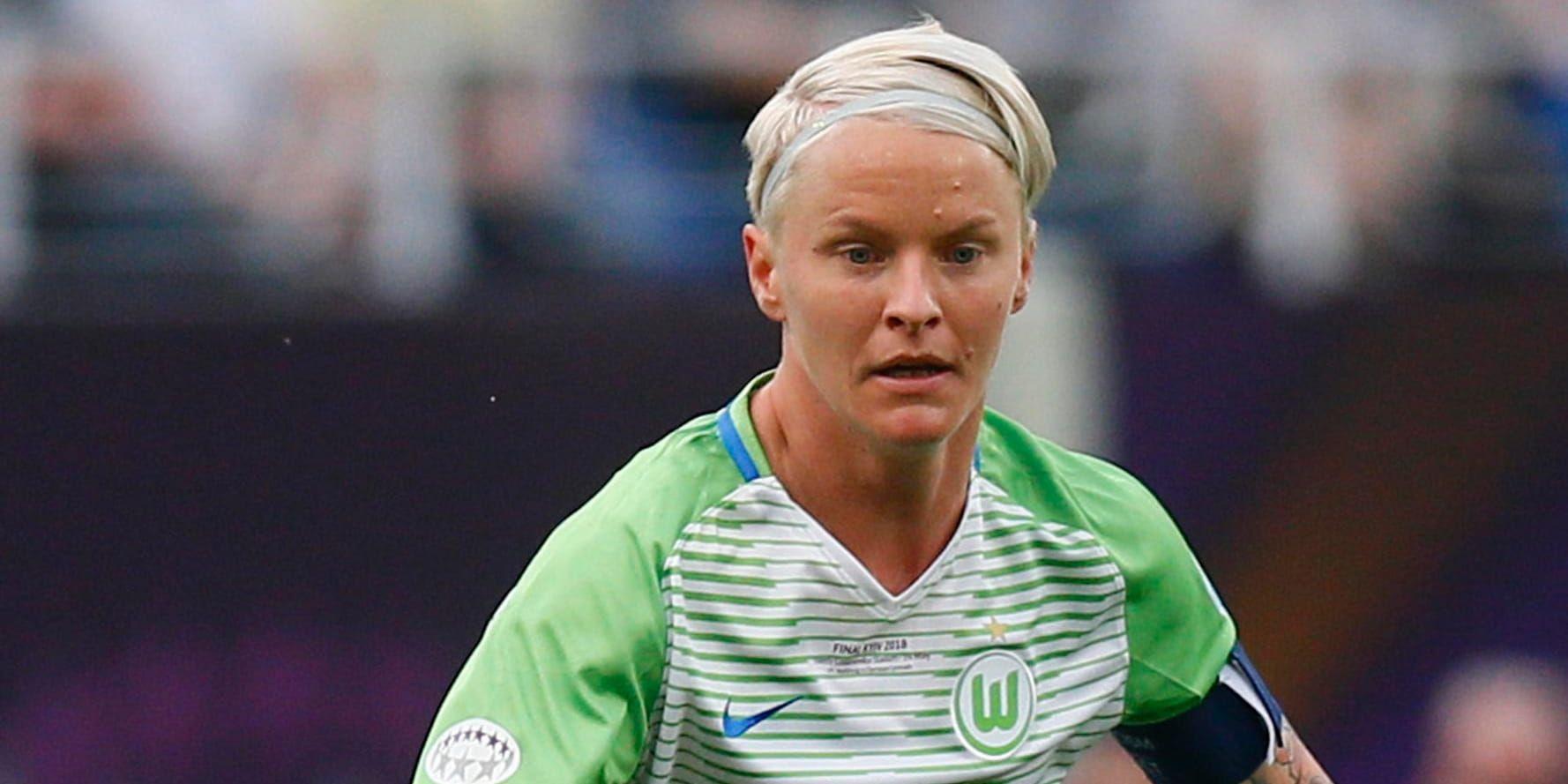 Nilla Fischer är nära en ny Bundesligatitel med sitt Wolfsburg, innan hon lämnar Tyskland för återkomsten i Sverige och Linköping. Arkivbild.