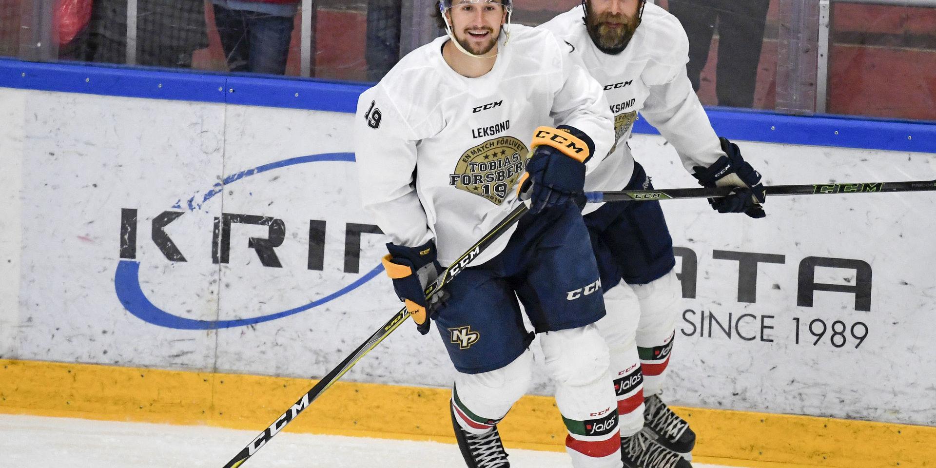 Leksands Filip Forsberg under välgörenhetsishockeymatchen för Tobias Forsberg mellan Mora och Leksands.