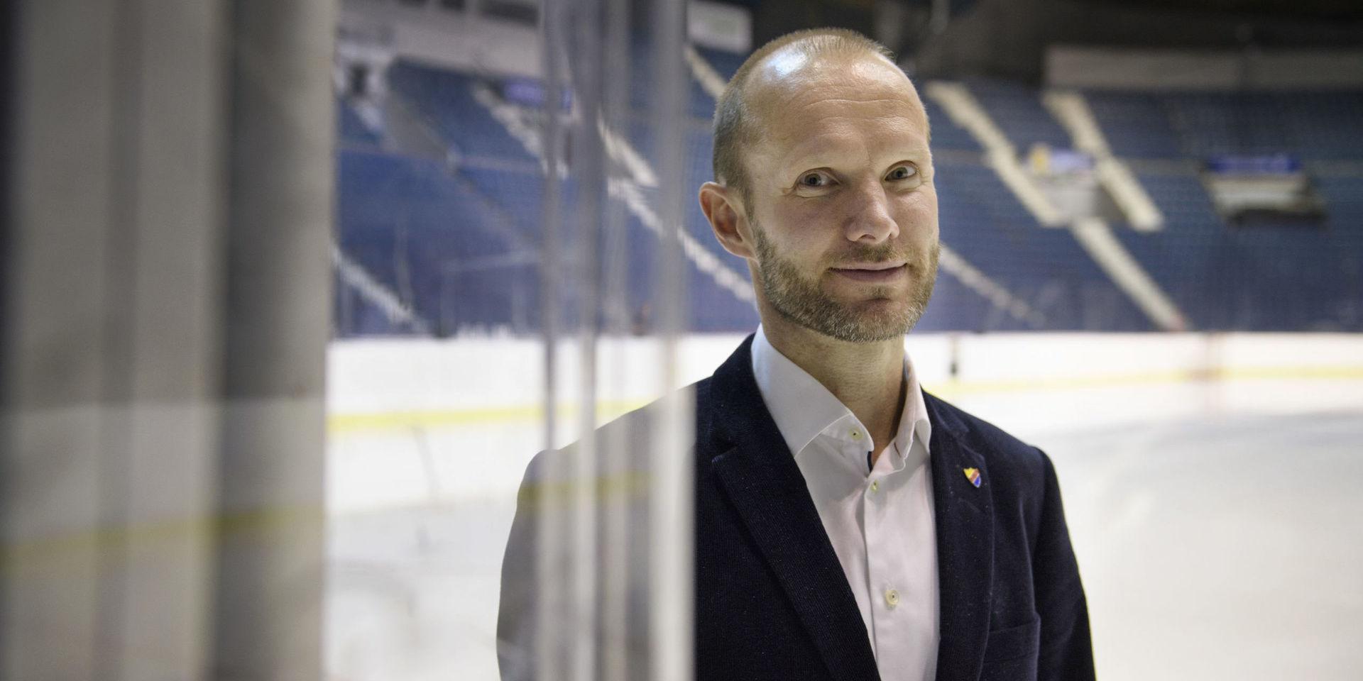 Efter karriären har Nils Ekman bland annat jobbat som sportchef i Djurgårdens damlag i ishockey och är nu expert i SVT. Arkivbild. 