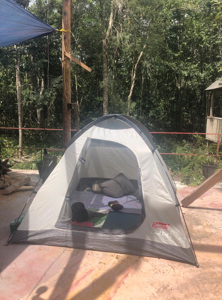 Den första tiden i djungeln utanför Tulum, både vid besöket 2015 och när Matilda och Santy flyttade dit förra året, bodde de i tält. 