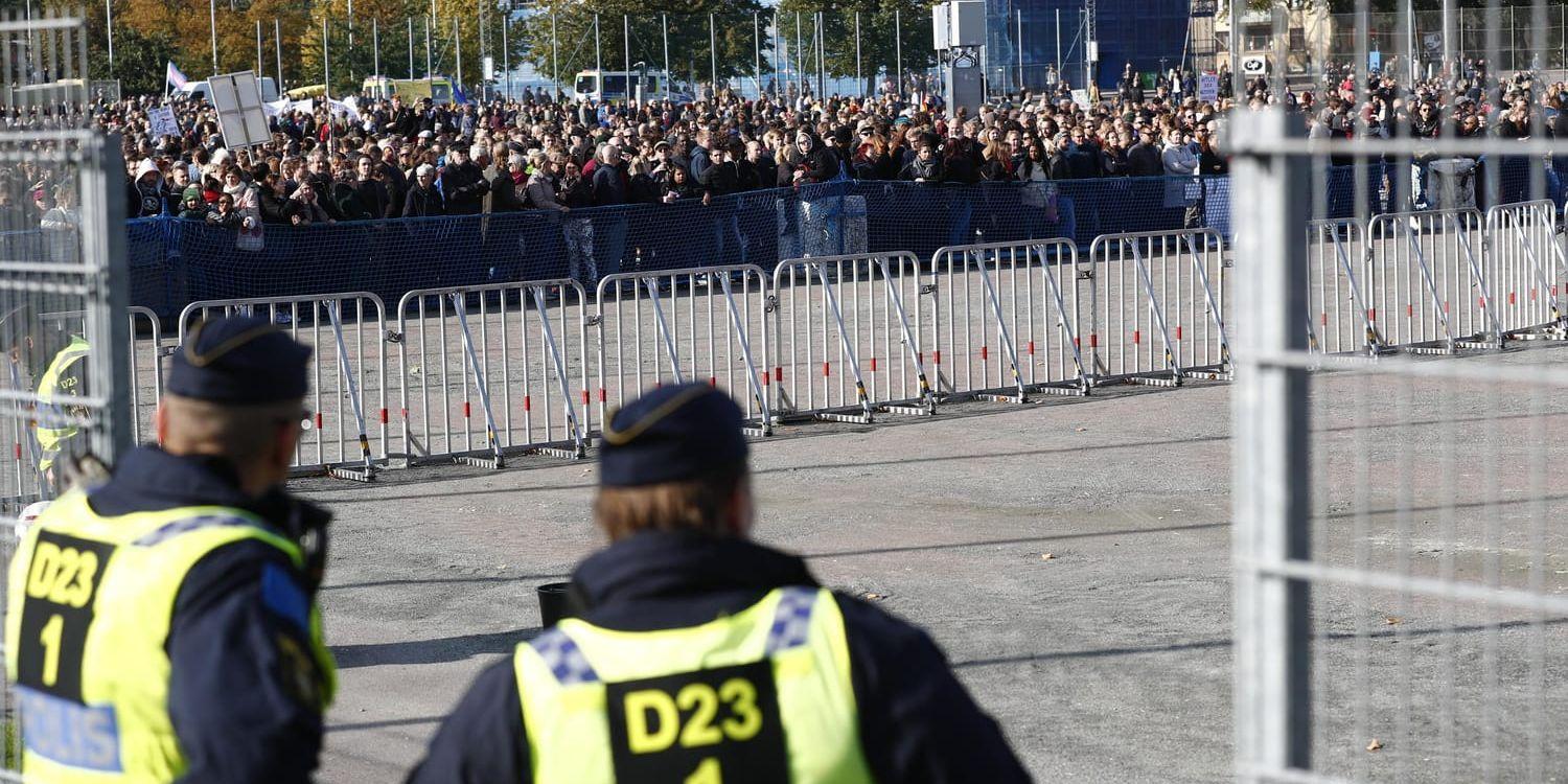 Tusentals motdemonstranter samlades i Göteborg i lördags för att manifestera mot Nordiska motståndsrörelsen.