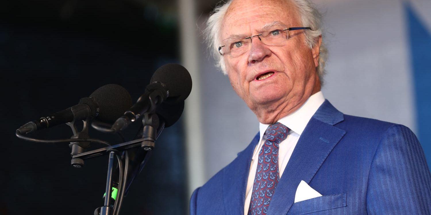 Kung Carl Gustaf borde i egenskap av statschef föreslå statsminister, enligt SD:s Björn Söder.