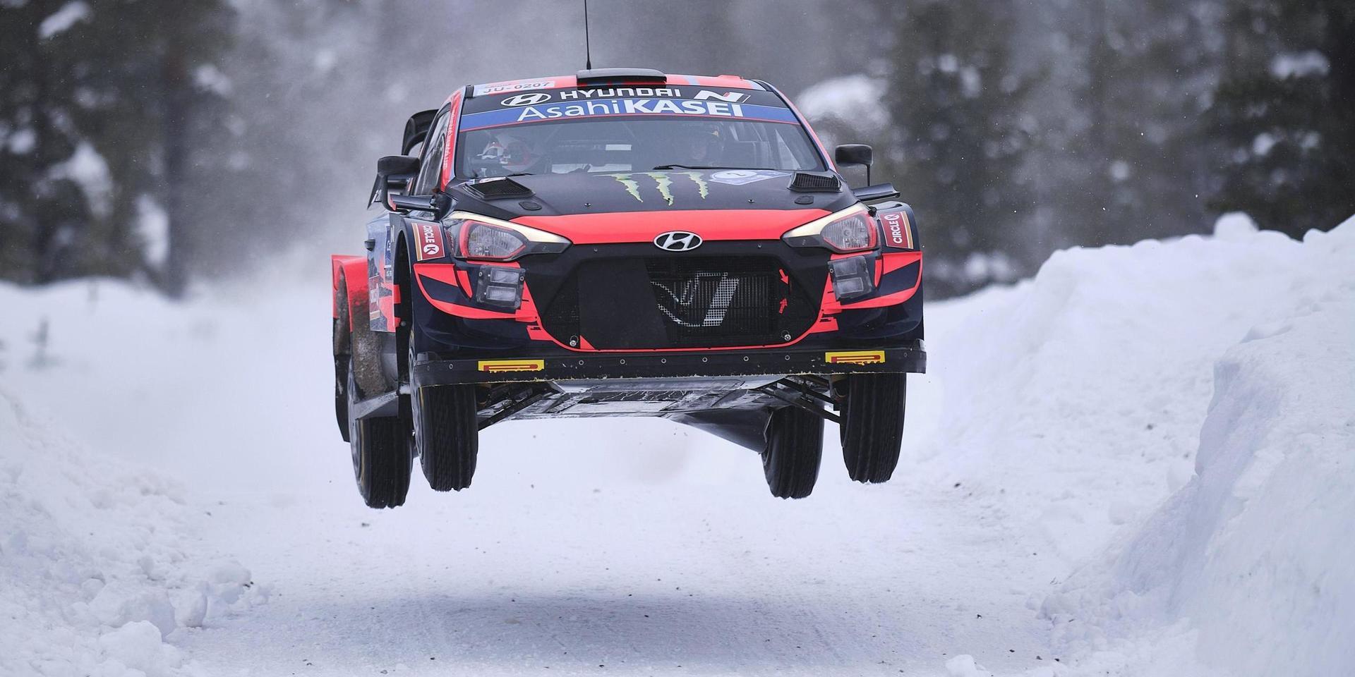 Oliver Solberg under WRC-debuten i fredags.
