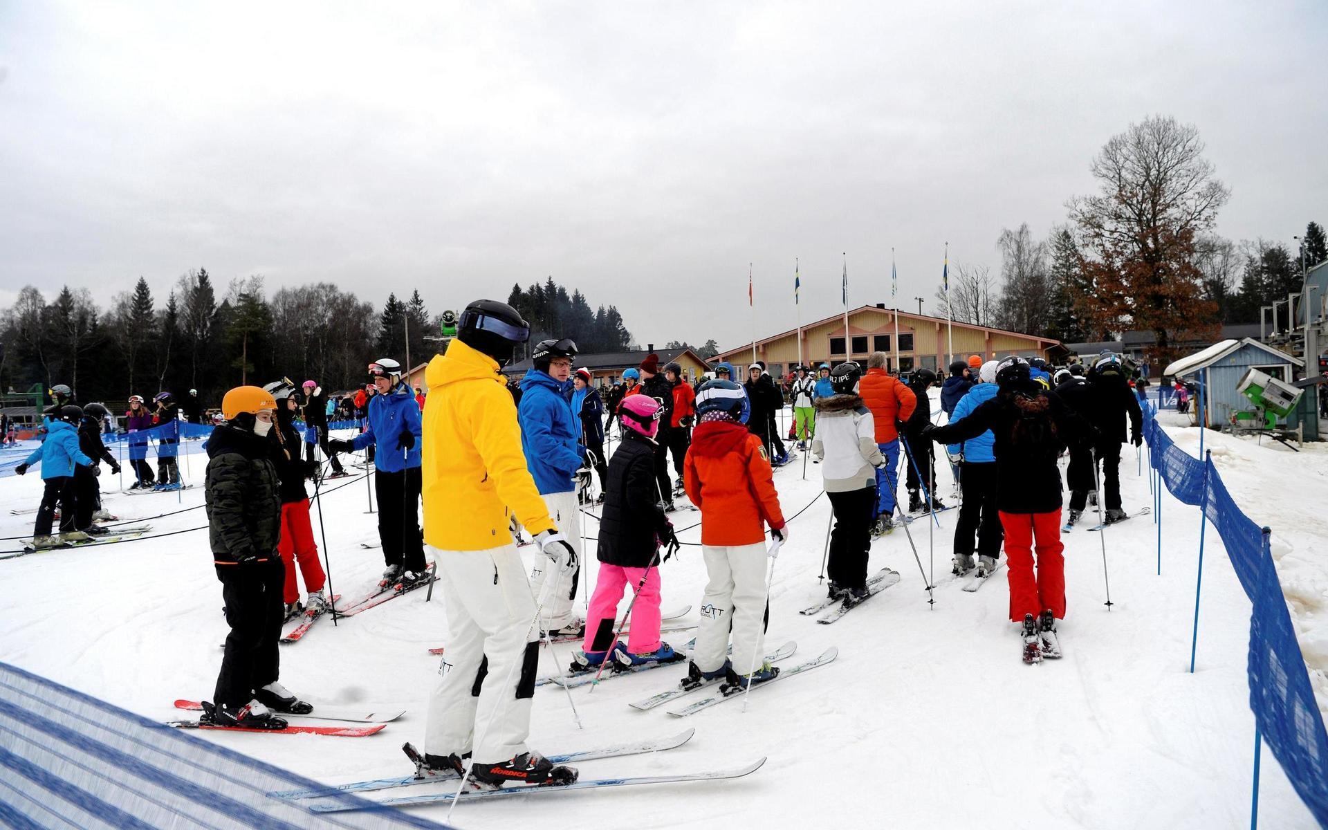 I helgen har den alpina säsongen haft premiär på Vallåsen och lockat entusiastiska besökare