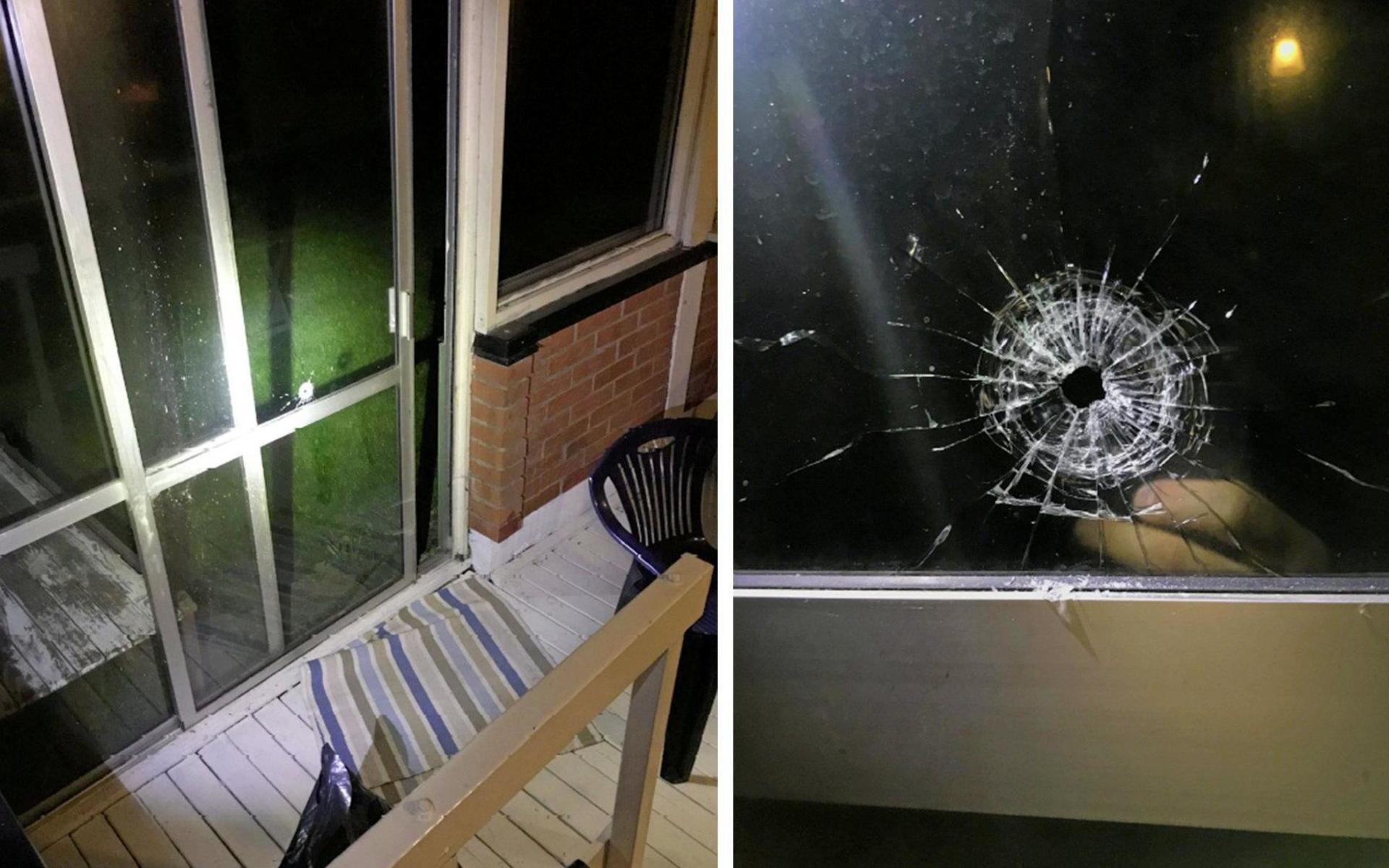 Projektilen perforerade glasrutan i en skjutdörr till altanen. Splitter från glaset träffade offret i ansiktet så att mindre blodvite uppstod. Kulan fortsatte in i ett fönster till bostadshuset. 
