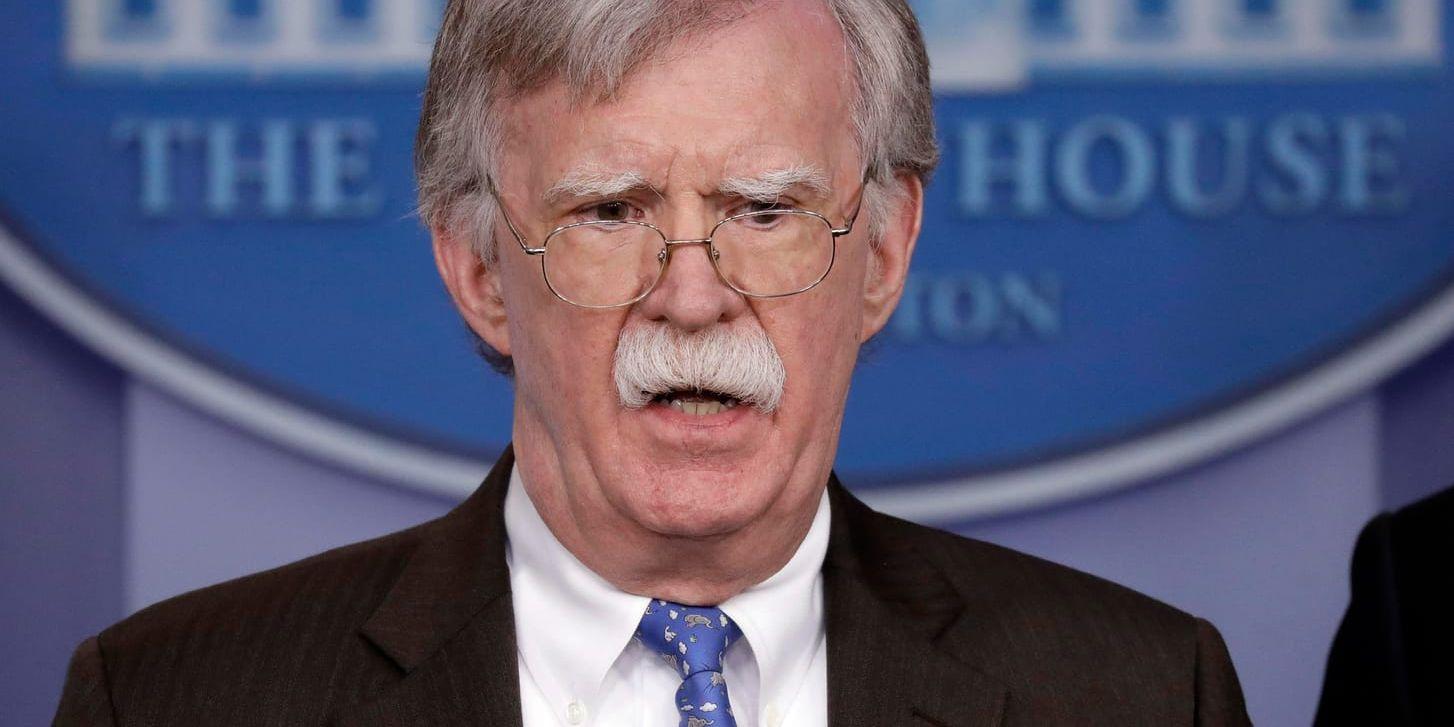 Vita husets nationella säkerhetsrådgivare John Bolton varnar Ryssland. Arkivbild.