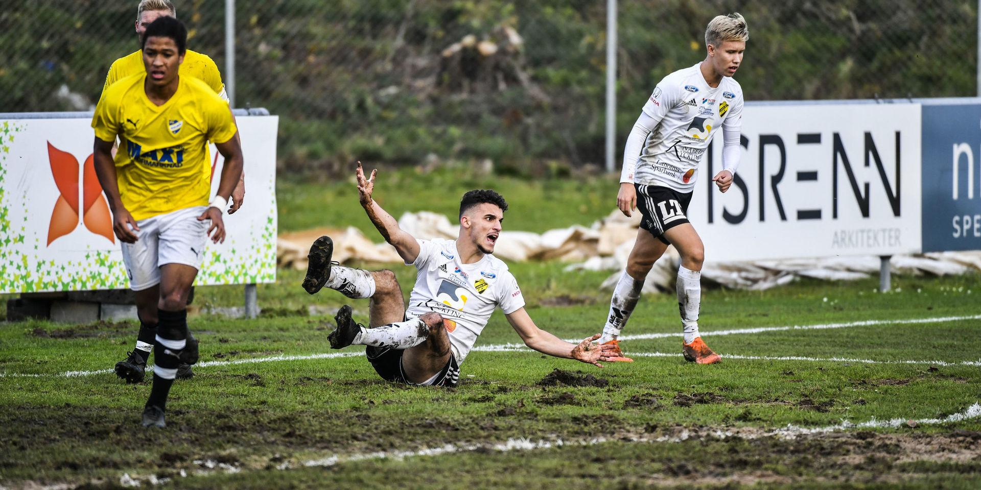 Laholms målspruta Gjenis Zeqiri ville haft straff men fick det inte i det leriga första kvalmötet med IFK Malmö.
