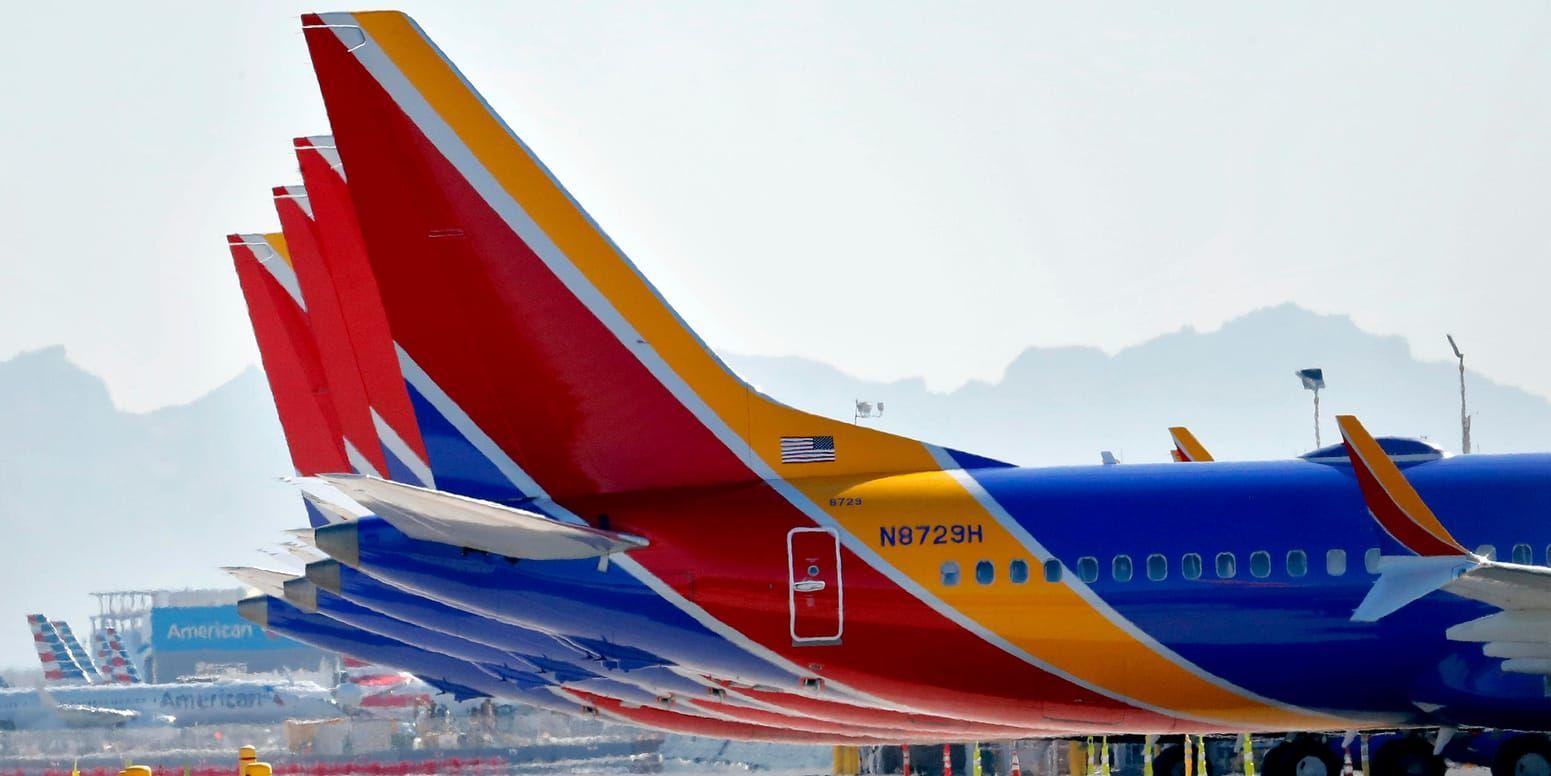 Parkerade Boeing 737 Max-plan på Sky Harbor International Airport i Phoenix, USA.