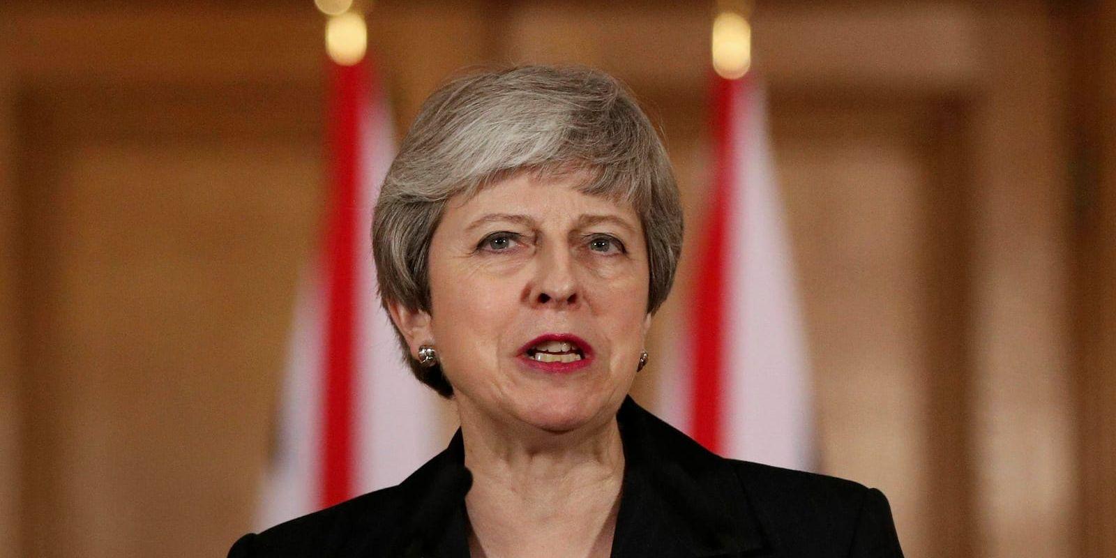 Storbritanniens premiärminister Theresa May vid sitt tal till nationen.