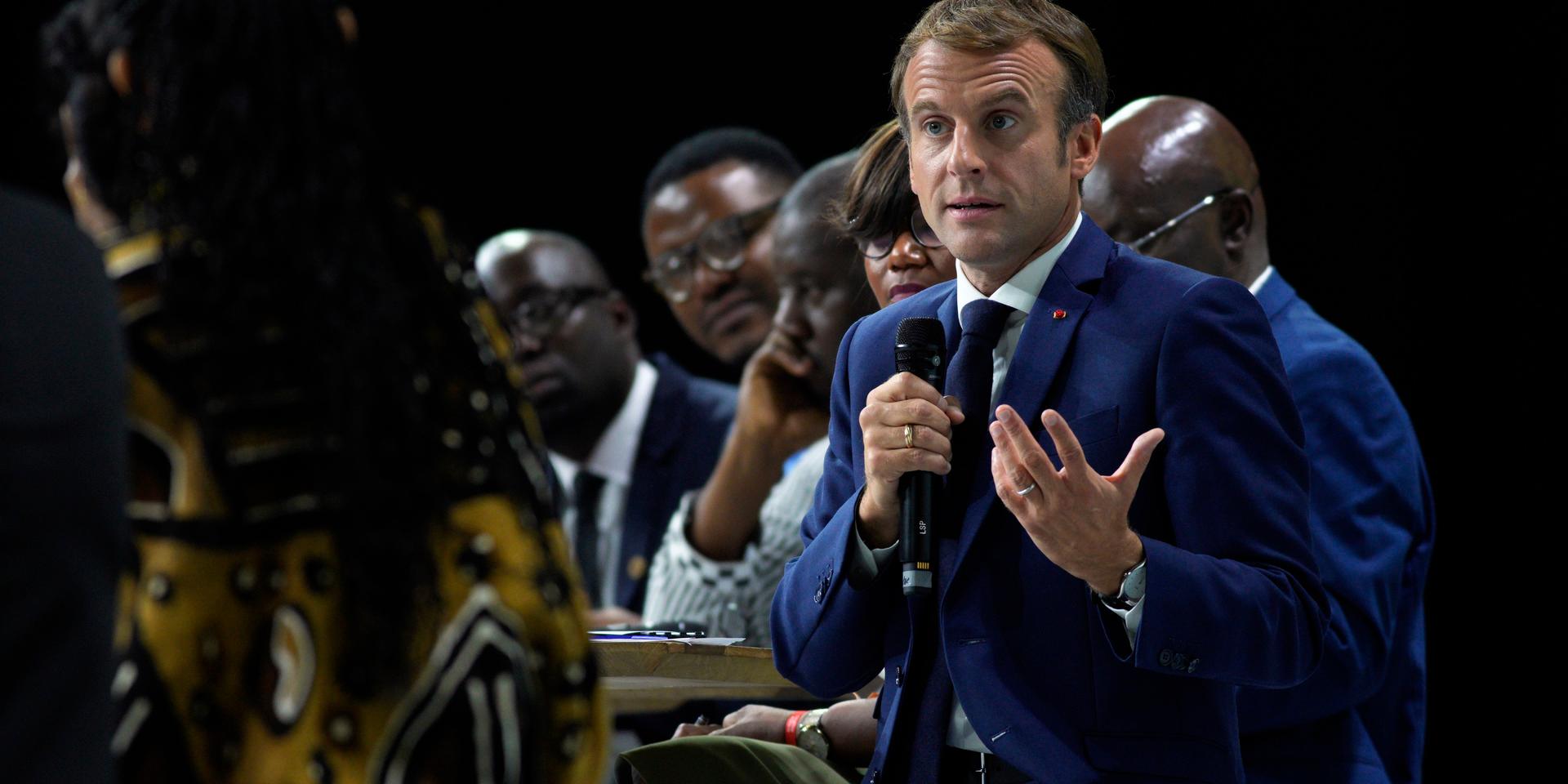Frankrikes president Emmanuel Macron på 'toppmöte' med unga afrikanska aktivister i Montpellier 8 oktober.