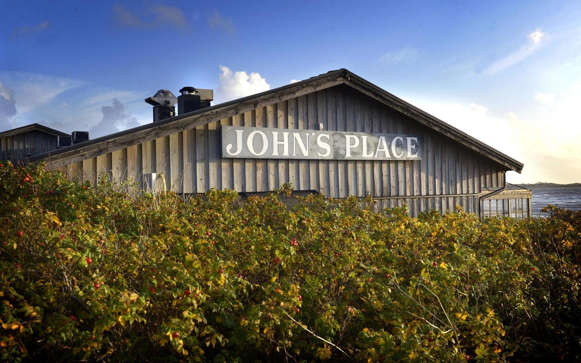 Johns Place har också ansökt om att få bygga ut.