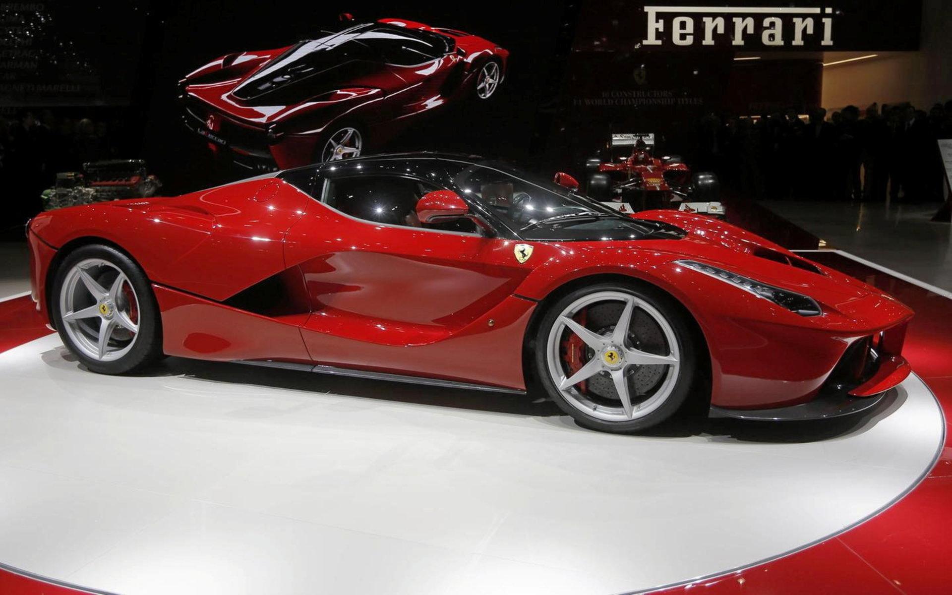 Gessle äger också två exemplar av Ferrari Laferrari, en från 2017 och en från 2014. Bild: TT/arkiv.