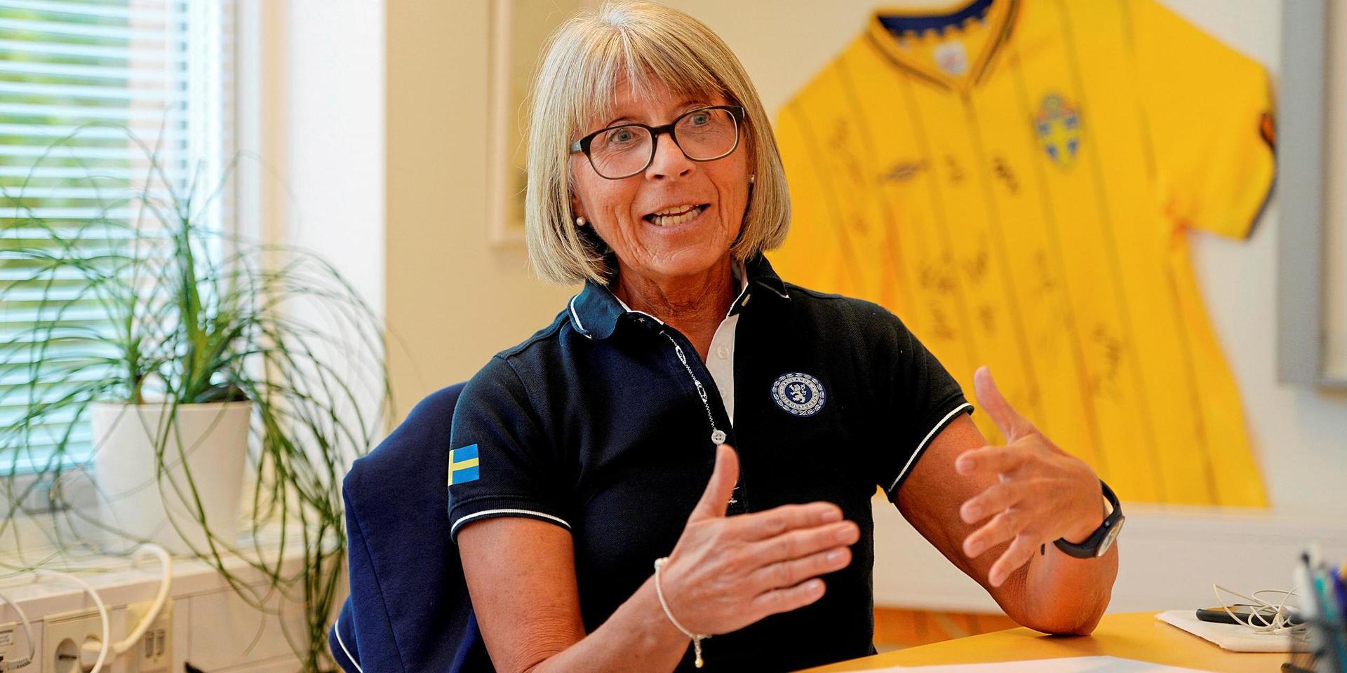 Hallands fotbollförbunds ordförande Cristel Brorsson är besviken över att det blir enkelserier i damernas division 2-fotboll. Arkivbild.