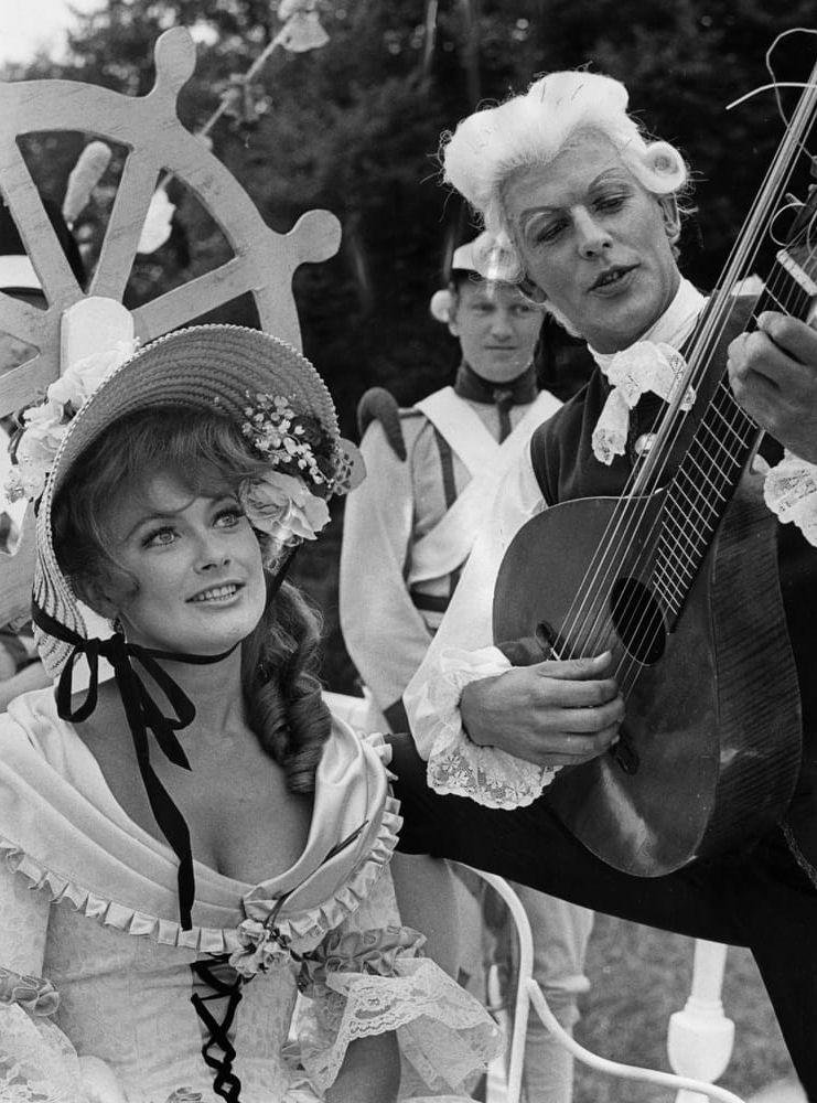 Monica Zetterlund som Ulla Winblad och Sven-Bertil Taube som Bellman 1964. Arkivbild.