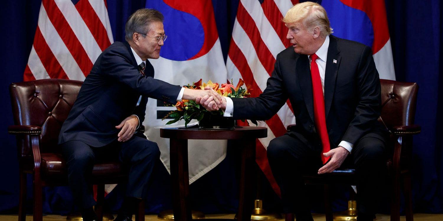 Det nya avtalet har skrivits på av presidenterna Moon Jae-In och Donald Trump. Bilden är tagen på hotellet Lotte New York Palace i september.