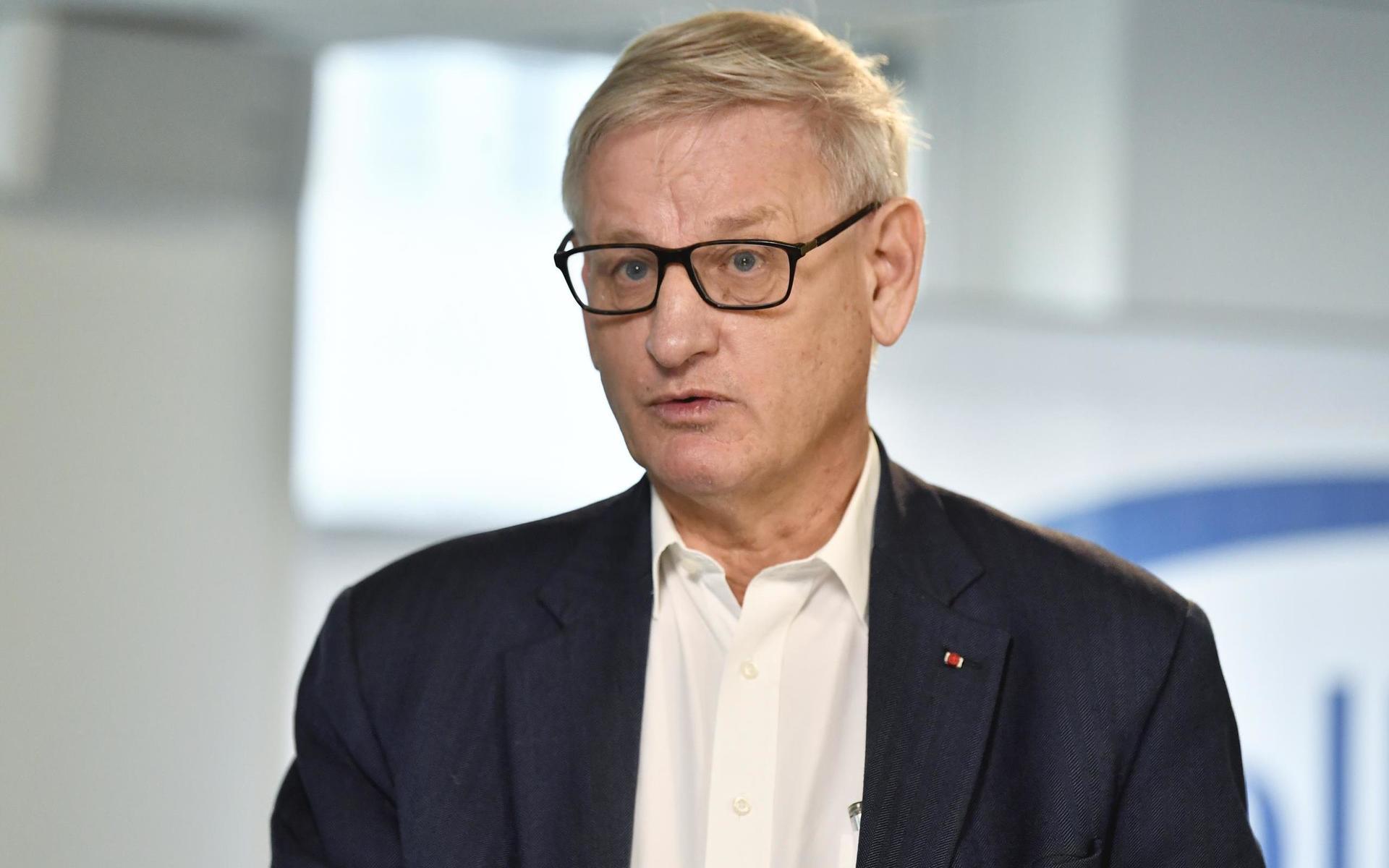 Carl Bildt, före detta utrikesminister och partiledare för Moderaterna med rötterna i Halmstad, var en av rösterna som ofta hördes under perioden och utgör nu en del av filmen om IT-bubblan.