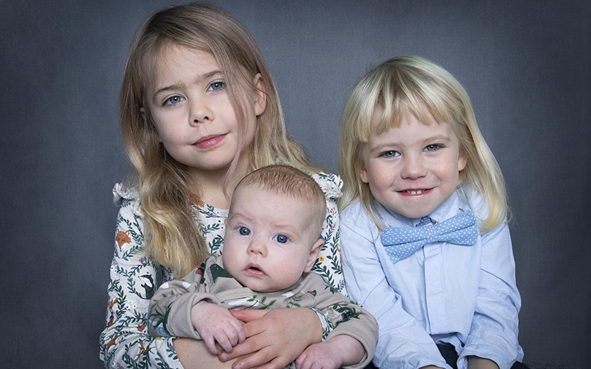 Petra och Linus Studahl, Halmstad fick den 14 september en flicka som heter Signe. Syskonen heter Ronja och Rasmus.
