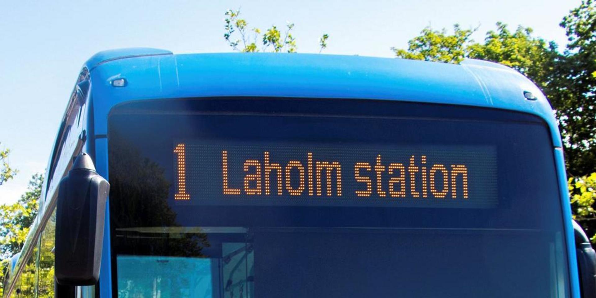 Stationspendeln går mellan busstationen i Laholm och järnvägsstationen i Trulstorp.