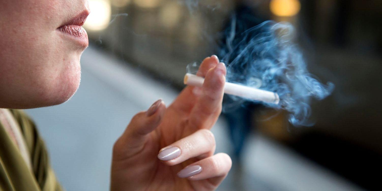 Försäljning av klickcigaretter, det vill säga cigaretter som smaksatts med mentol genom en kapsel i filtret, har förbjudits av Folkhälsomyndigheten. Arkivbild.