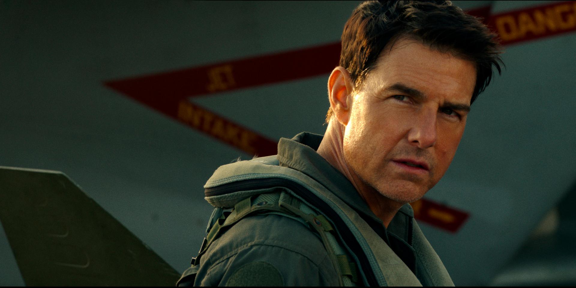 Tom Cruise gör åter sin paradroll som Pete 'Maverick' Mitchell i uppföljaren 'Top Gun: Maverick'. Pressbild.