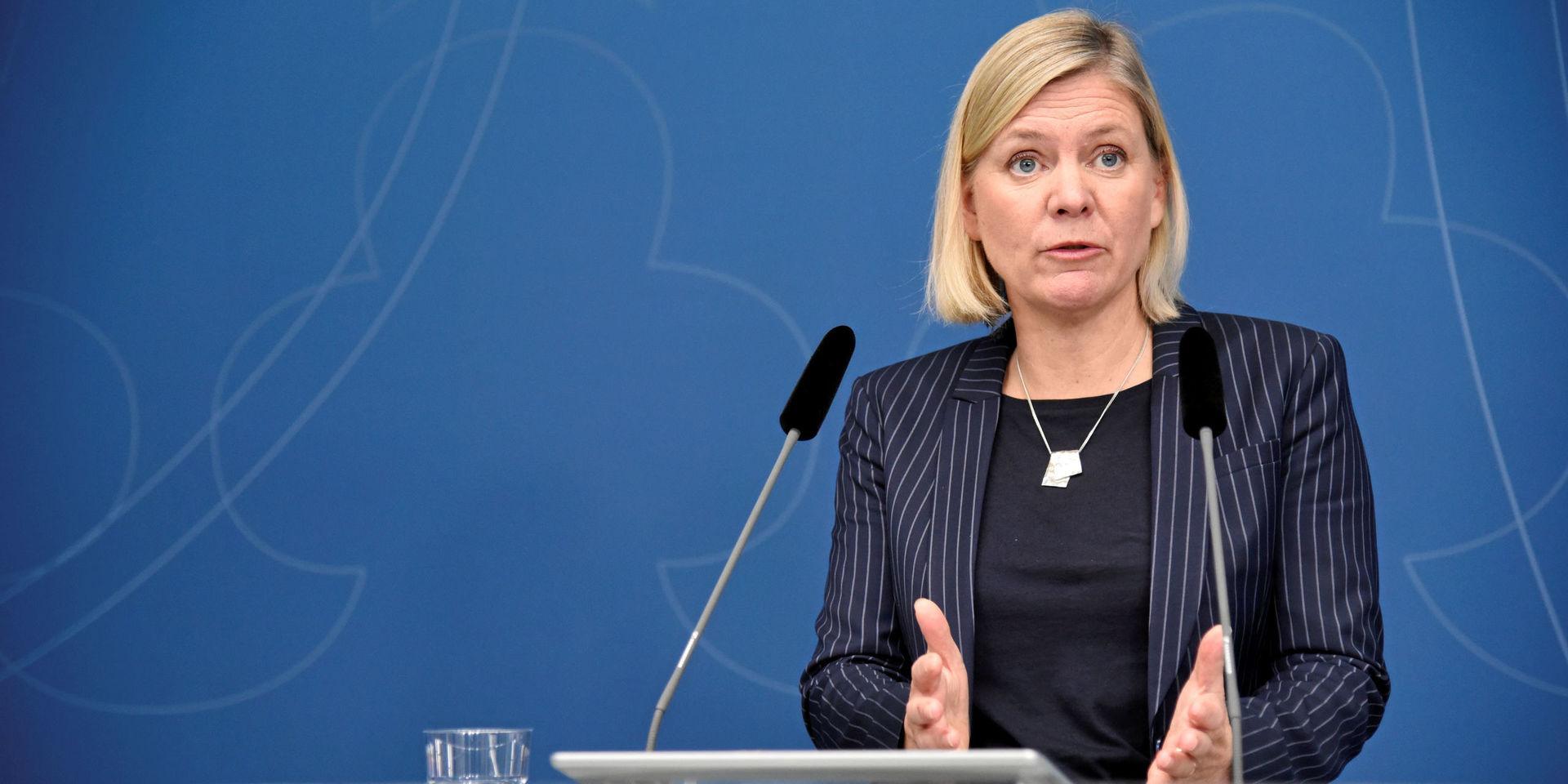 Magdalena Andersson (S) vill inte sänka det totala skattetrycket, även om många skatter sänks som resultat av Januariöverenskommelsen. 