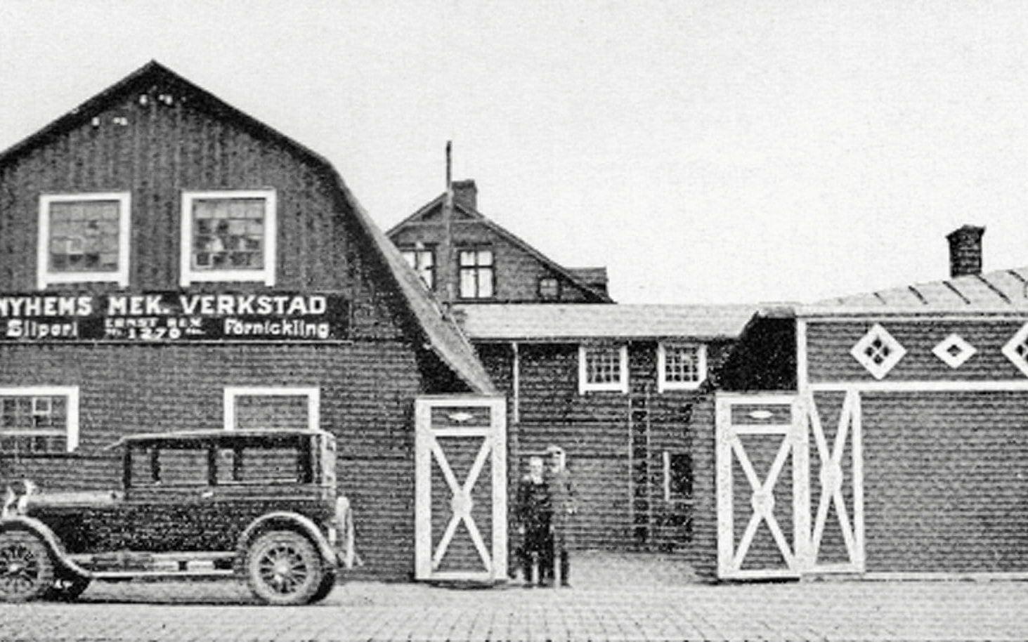 Nyhems Mekaniska Verkstad på Laholmsvägen. 1937 härjades lokalerna av en brand… 