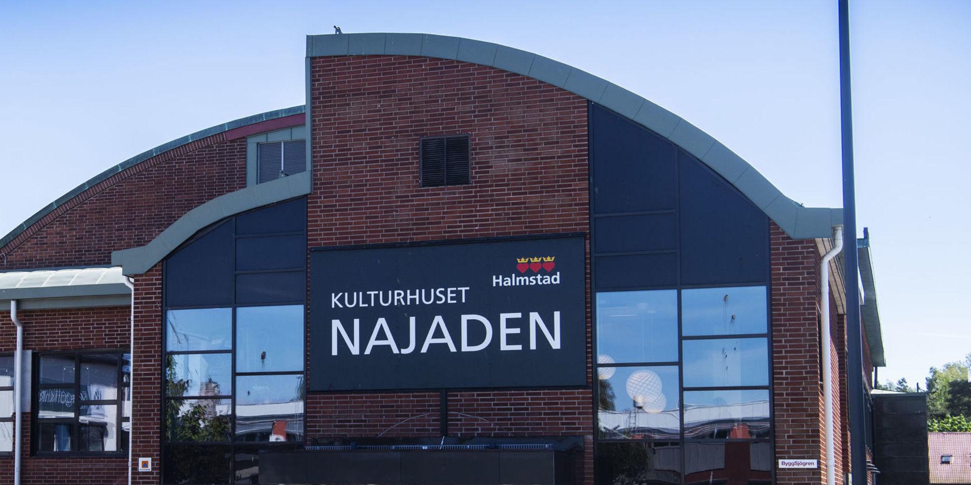Konserten spelades in i kulturhuset Najadens konsertsal.