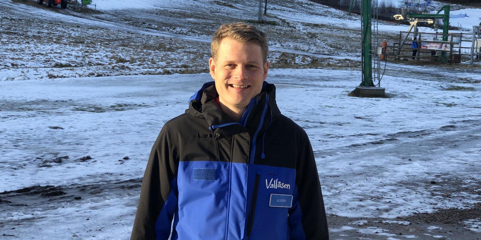 Jesper Malmquist hoppas att skidanläggningen snart ska kunna starta sin alpina säsong.