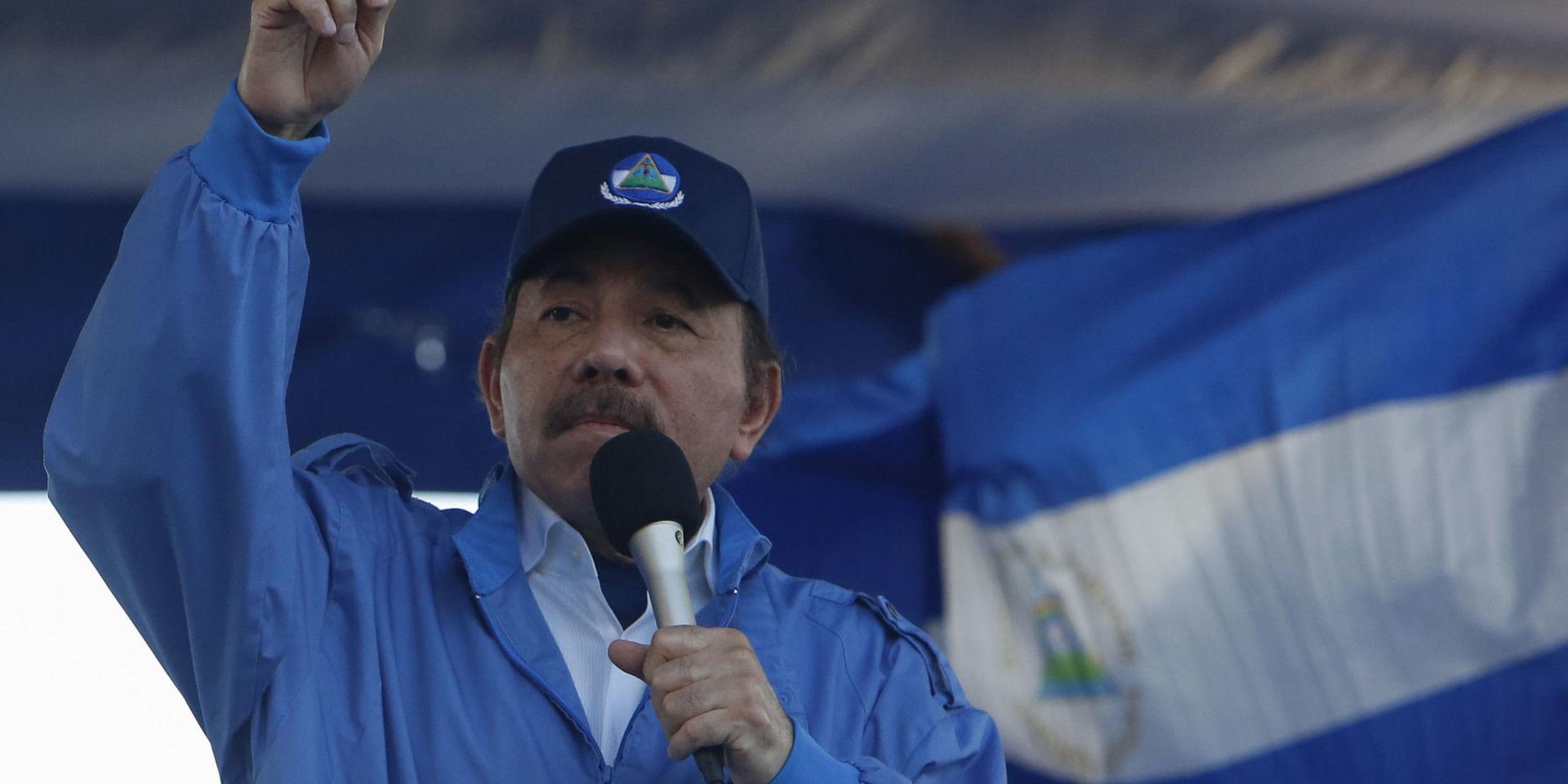 En oppositionsgrupp, som kräver att Nicaraguas president Daniel Ortega avgår, säger sig ligga bakom flera explosioner i helgen. Arkivbild.