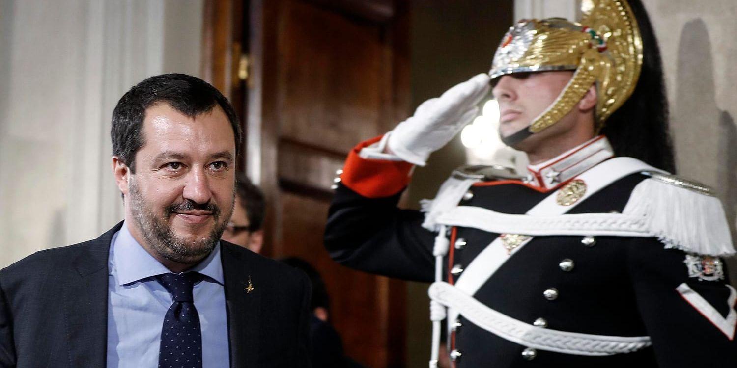 Lega-ledaren Matteo Salvini på väg till ett möte med den italienske presidenten Sergio Mattarella.