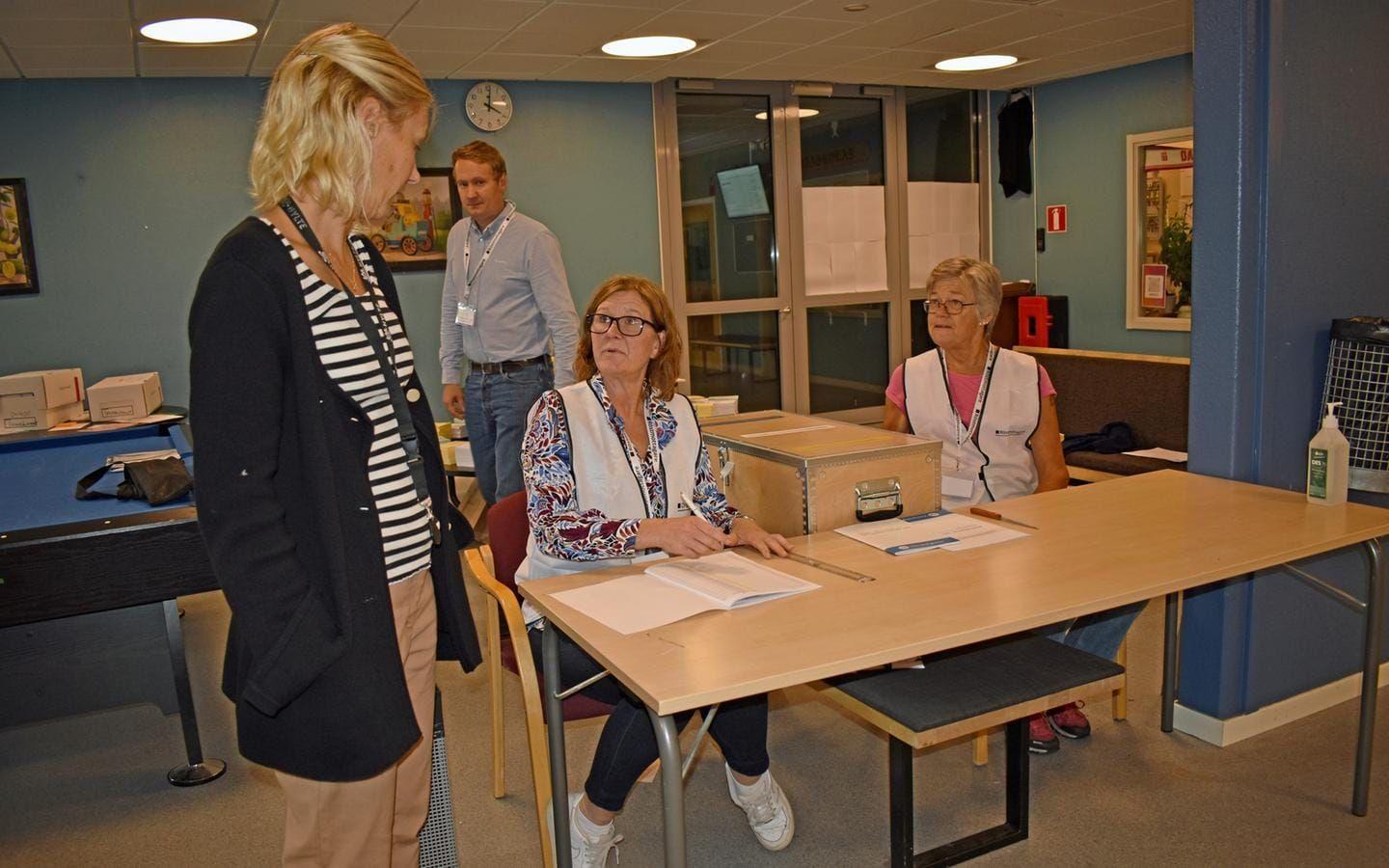 Valdeltagandet i Hylte var lågt. Innan onsdagens räkning har siffrorna på de som valt att lägga sin röst sjunkit från 80,5 procent till 71,6.