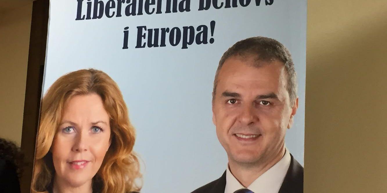 Liberalernas Cecilia Wikström och Jasenko Selimovic tillhör de många svenska ledamöter som nu lämnar EU-parlamentet. Arkivbild.