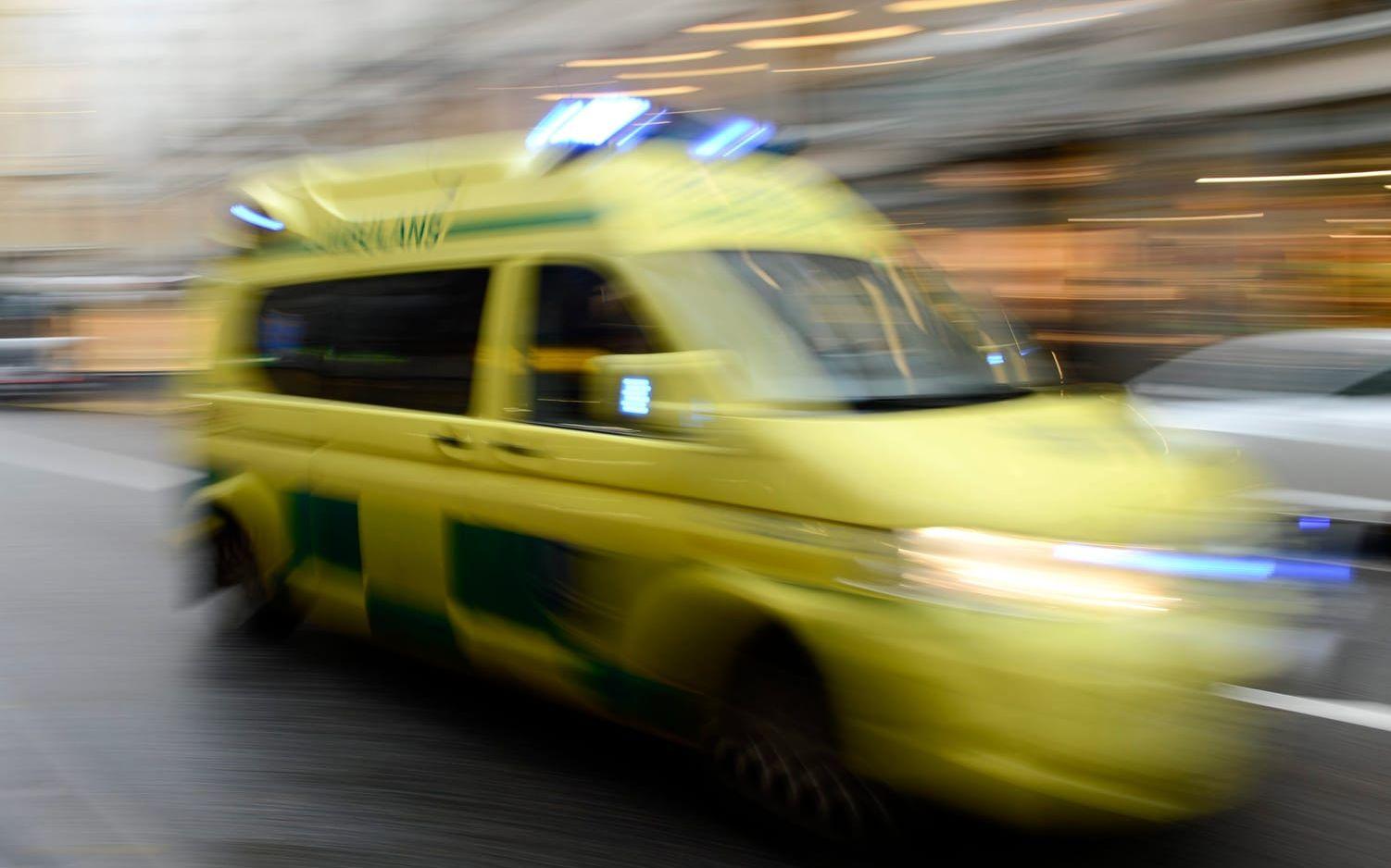 Flera ambulanser hade under räddningsinsatsen svårt att kommunicera med akutsjukvården på sjukhuset.