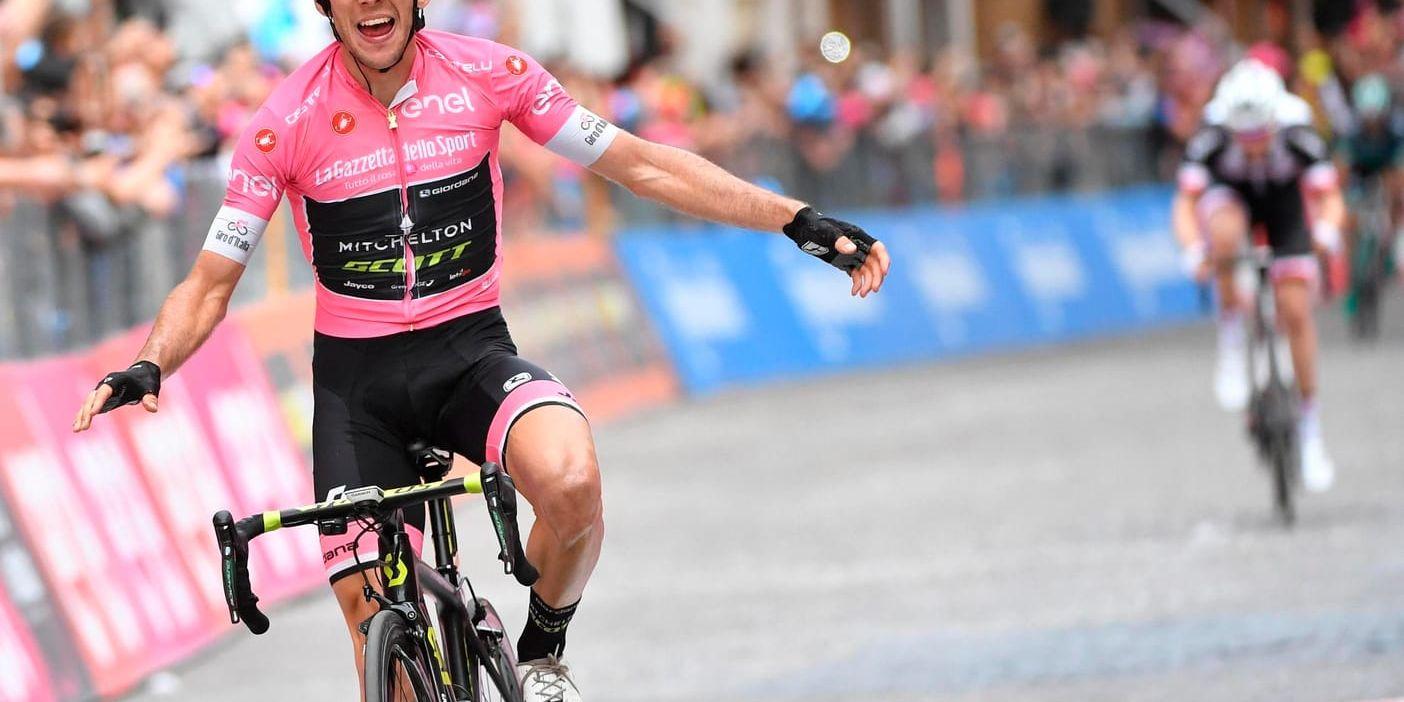 Simon Yates vann den elfte etappen av Giro d'Italia. Den regerande mästaren Tom Dumoulin kom tvåa.