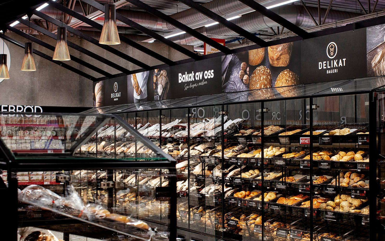 Den nya större brödavdelningen med nybakat från eget bageri sju dagar i veckan står nu färdig på Ica Maxi Flygstaden. 
