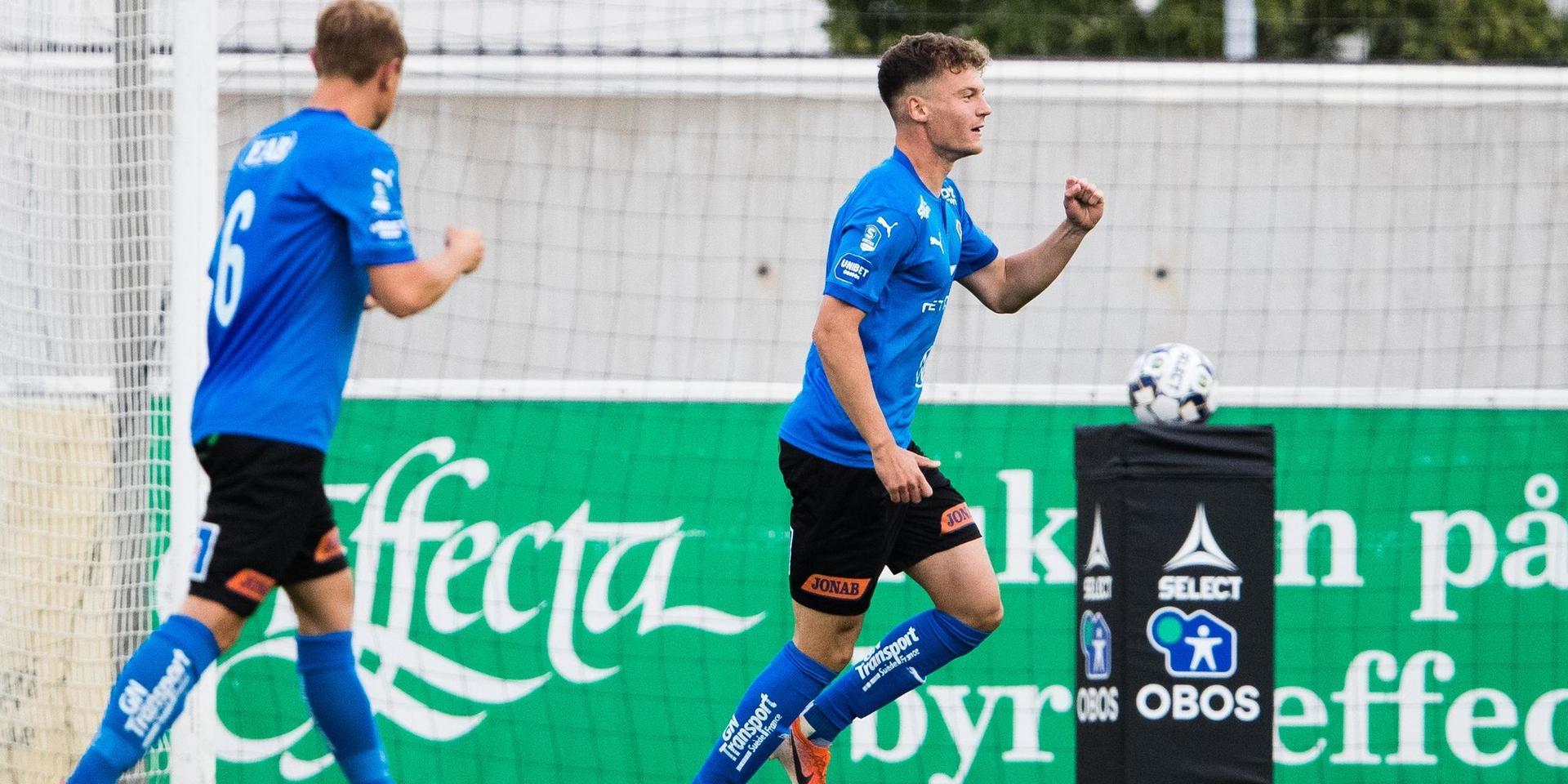 Samuel Kroon jublar efter att ha gjort 2–1 på straff. Bild: Andreas L Eriksson/Bildbyrån