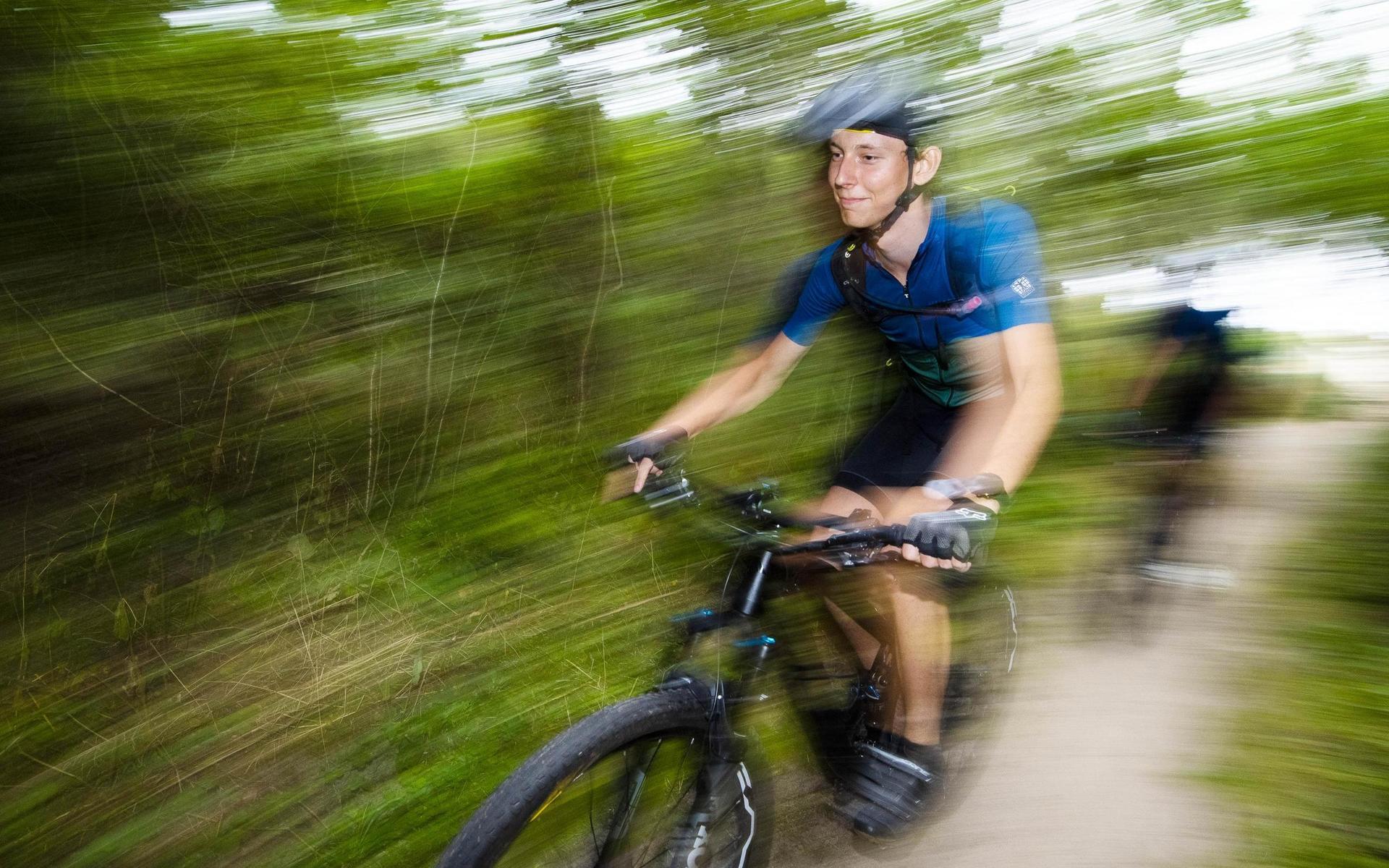 Som klubb fokuserar man mer på själva upplevelsen med mountainbike och har tävlingsmomentet mer som ett tillägg.