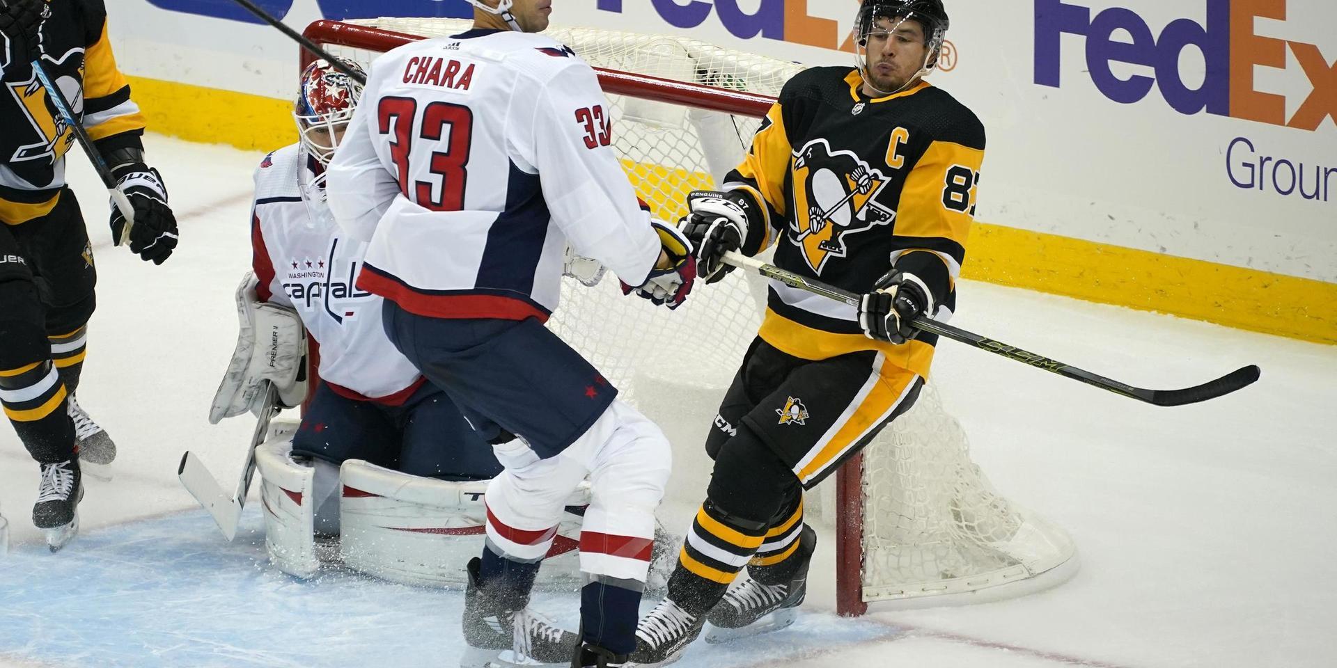Pittsburghs Sidney Crosby tog säsongens första seger mot Washington.
