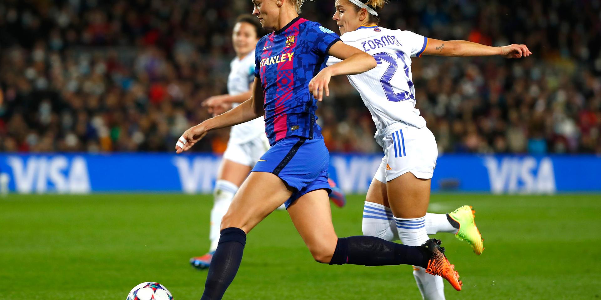 Fridolina Rolfö har ögonen på sin första Champions League-titel i karriären. Hennes Barcelona är stor favorit i lördagens final mot Lyon. Arkivbild.