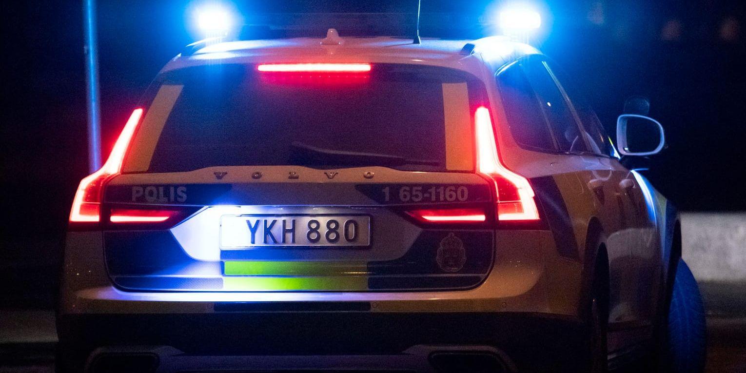 Polisen har upprättat anmälningar om misshandel vid ett boende i Falkenberg.