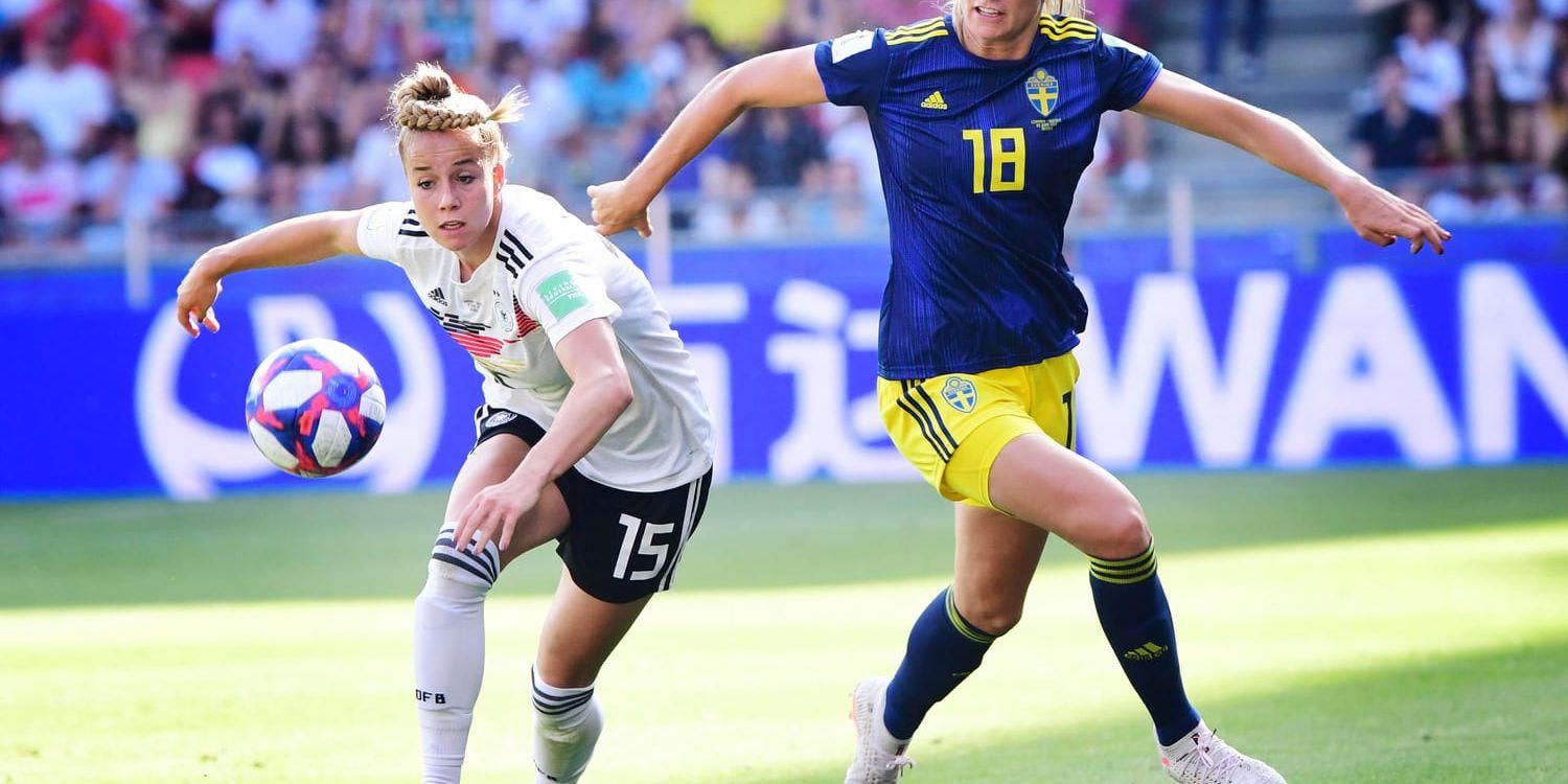 Fridolina Rolfö är avstängd och får inte spela semifinalen mot Nederländerna.