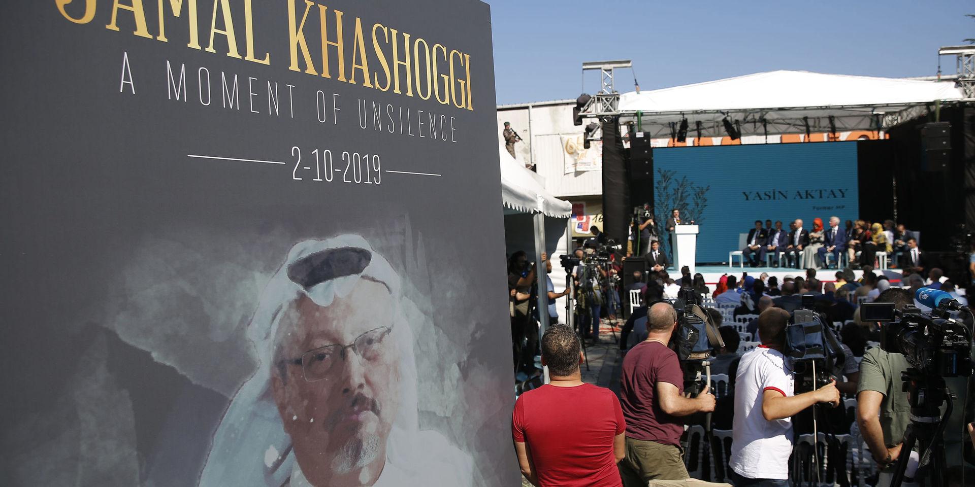 En bild på Jamal Khashoggi vid en ceremoni i höstas, ett år efter hans död. Arkivbild. 